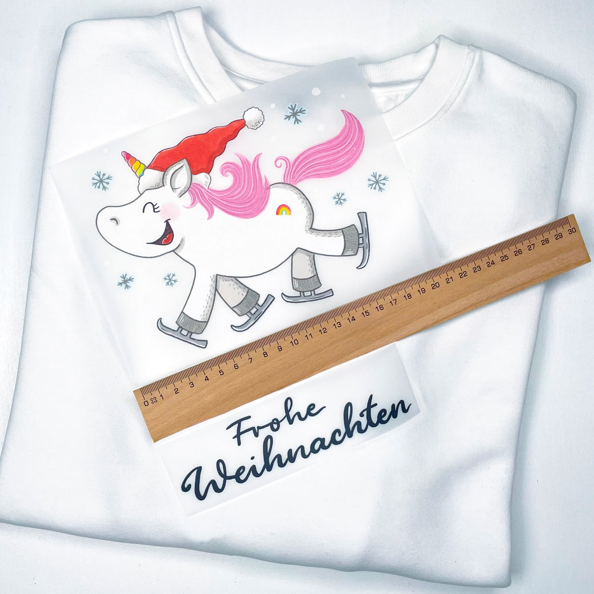 Bügelbild Weihnachts-Einhorn Mädchen